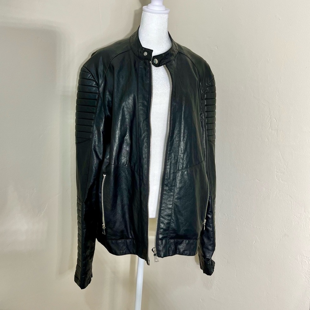 Forever 21 Men’s SZ L Black Faux Leather Jacket with Ribbed Detail Moto Classic